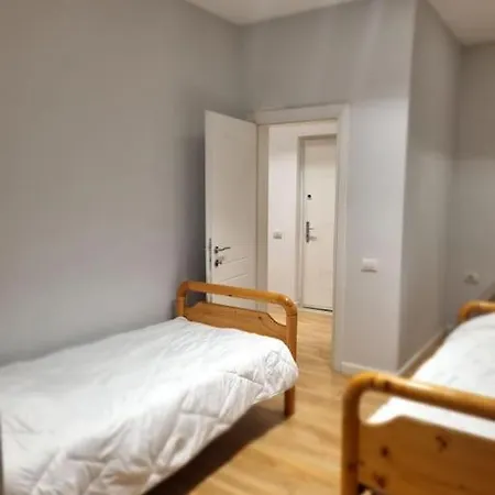 Tulip - Amazing Location Apartment Tirana