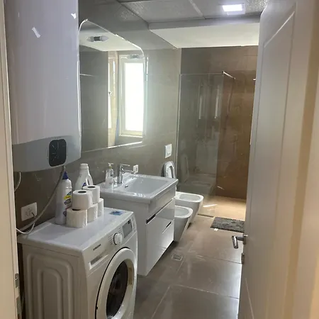 Tulip - Amazing Location Apartment Tirana